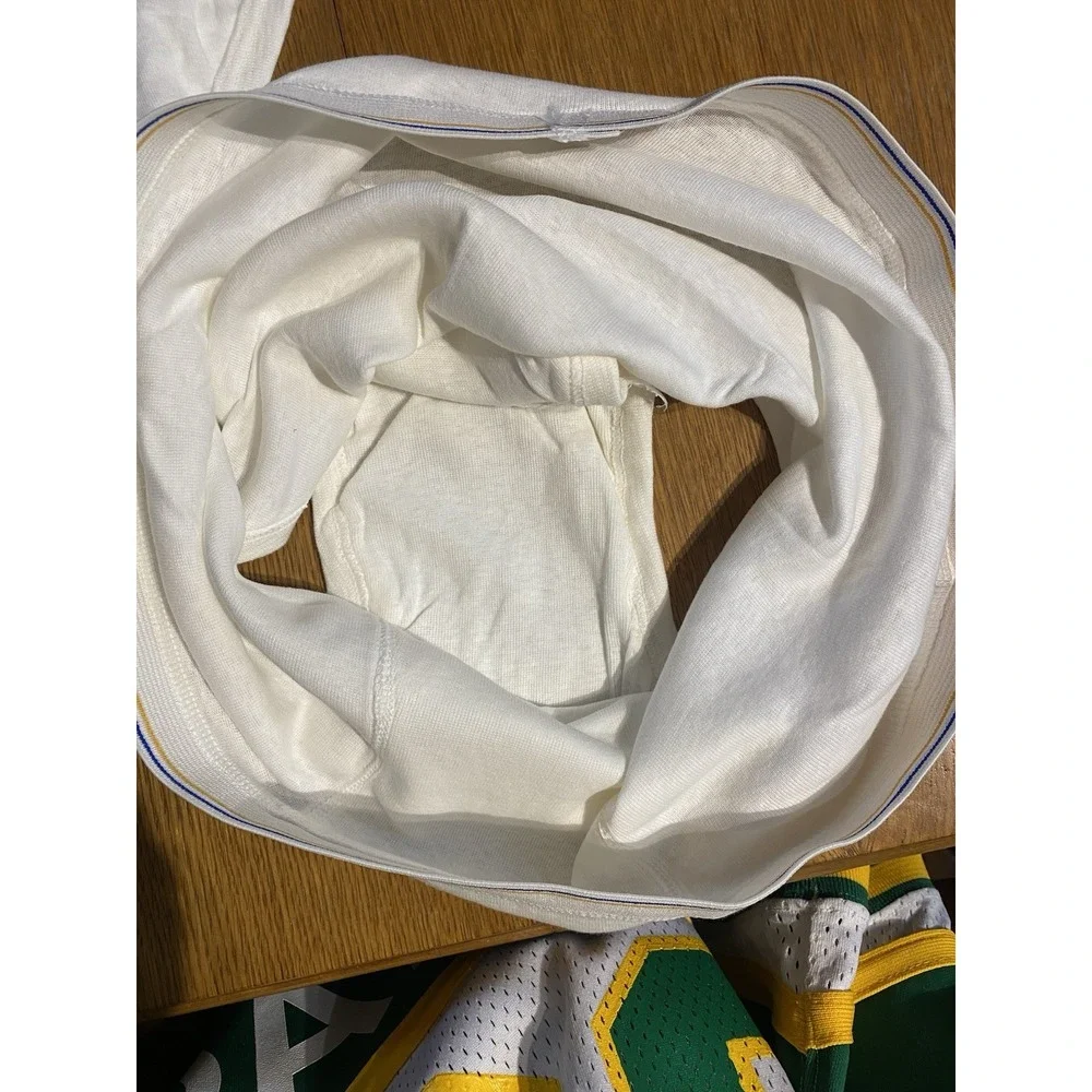 (3) Pair 42